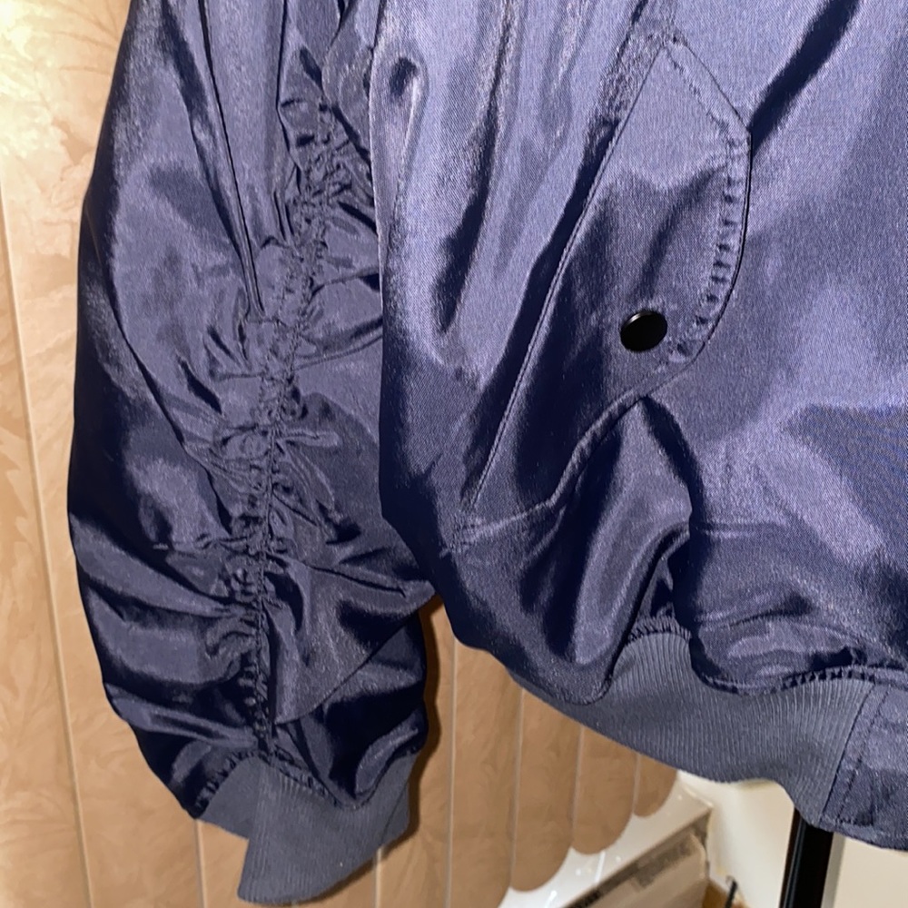 Pink Bomber jacket - Picture 3 of 5